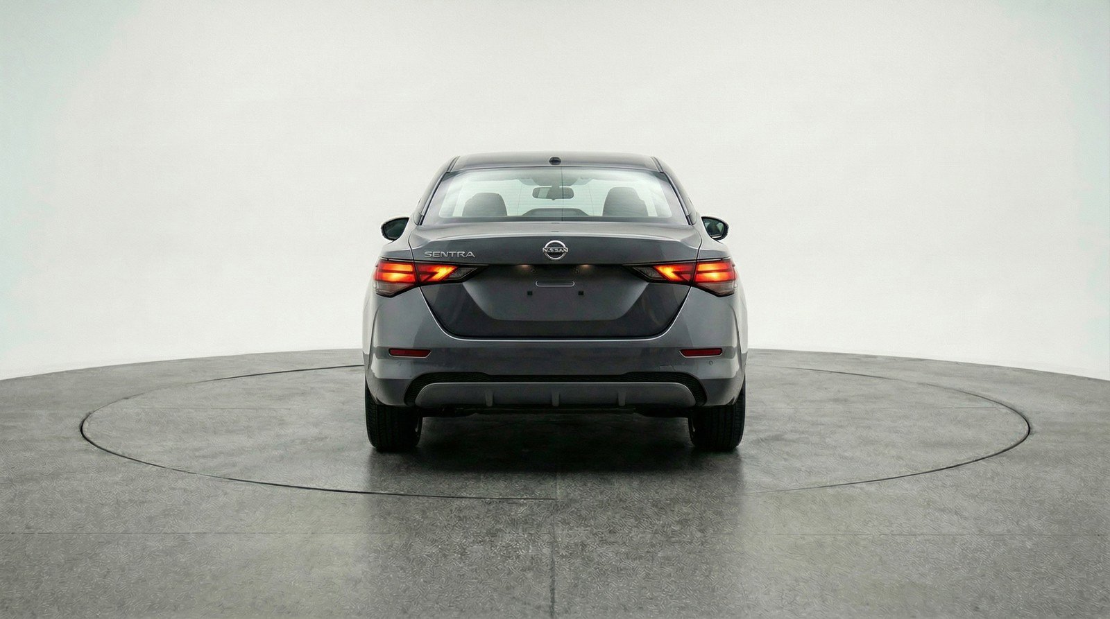 Used 2025 Nissan Sentra SV image 7