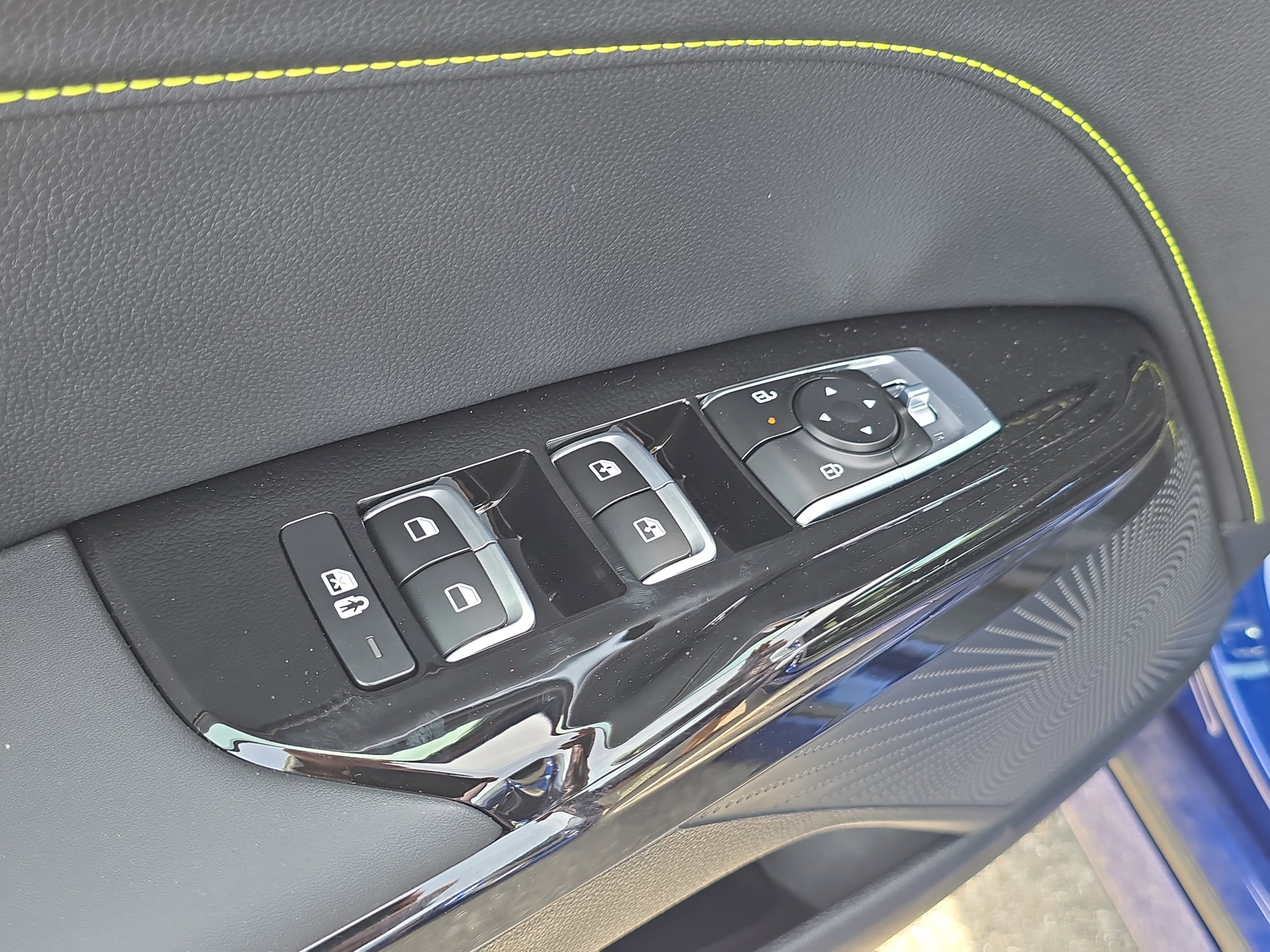 New 2026 Kia K5 GT FWD image 18