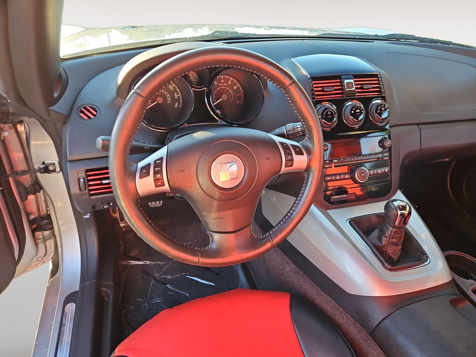 Used 2007 Saturn Sky w/ Premium Trim Pkg RWD image 10