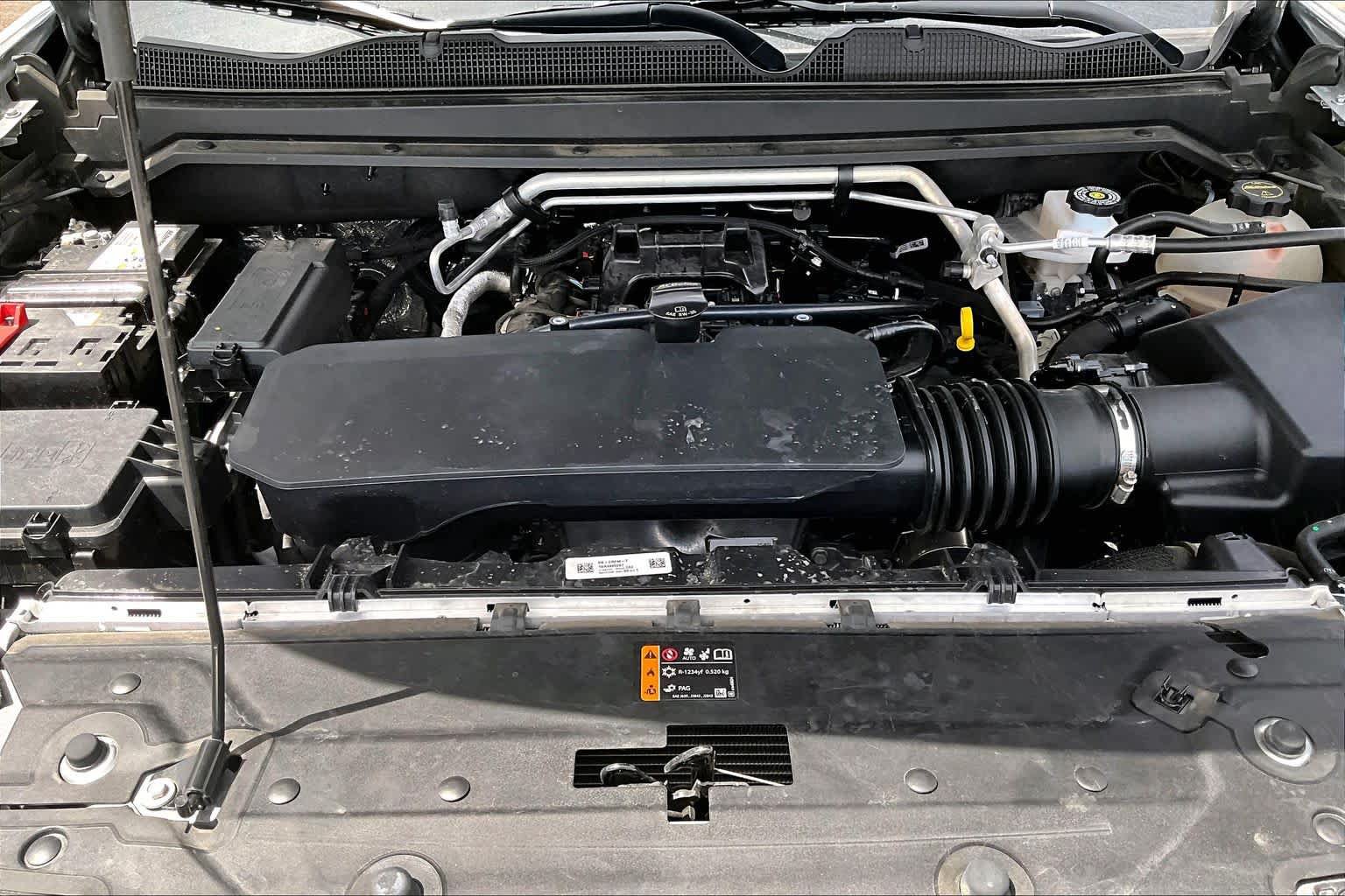 Used 2026 Chevrolet Colorado ZR2 w/ Technology Package AWD/4WD image 32