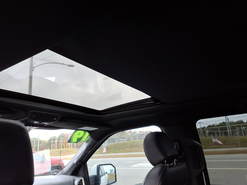 Used 2019 Ford F150 Raptor w/ Equipment Group 802A Luxury image 19