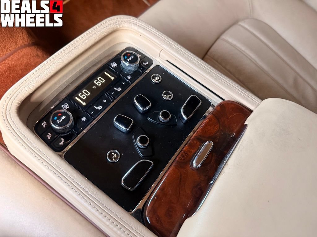 Used 2012 Bentley Mulsanne RWD image 28