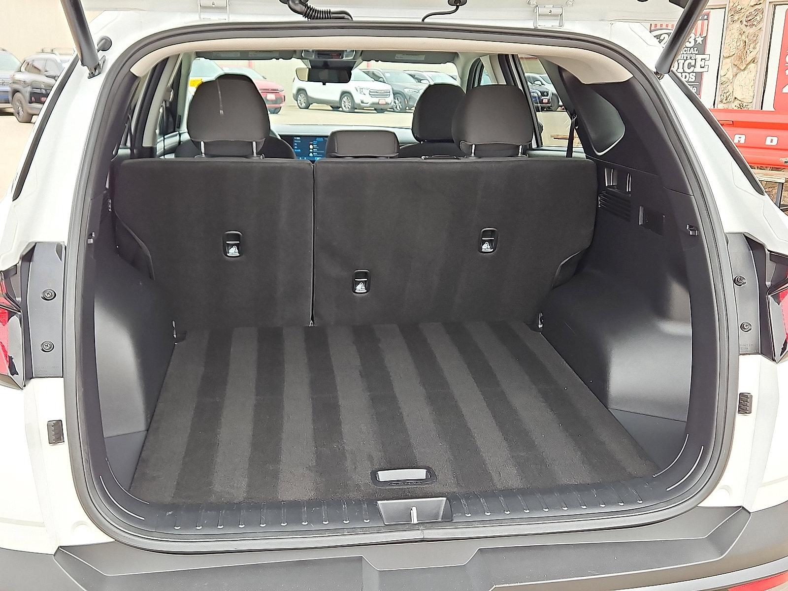 Used 2025 Hyundai Tucson SEL FWD image 6