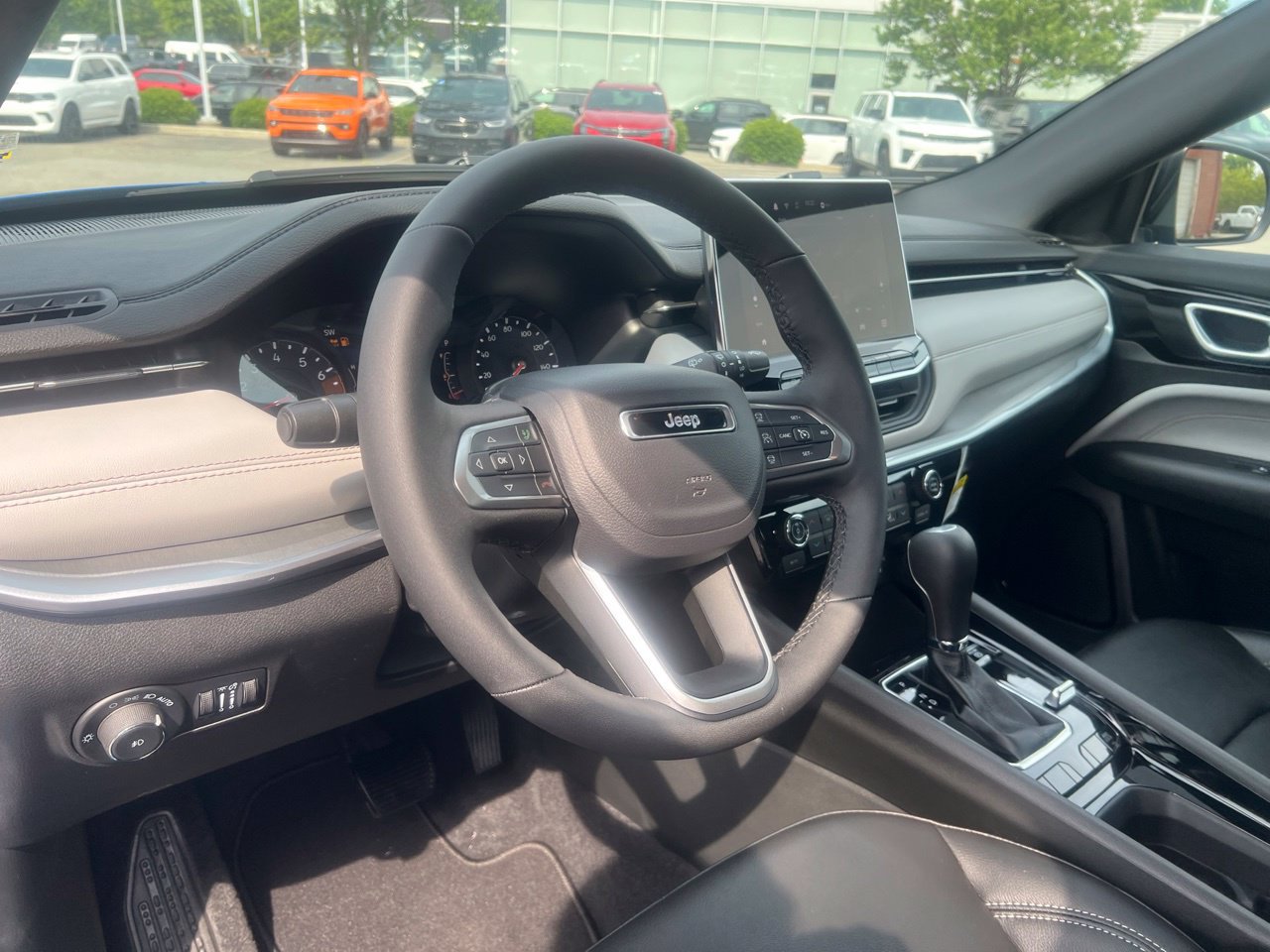 New 2026 Jeep Compass Limited AWD/4WD image 16