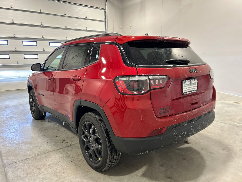 New 2026 Jeep Compass Latitude image 8