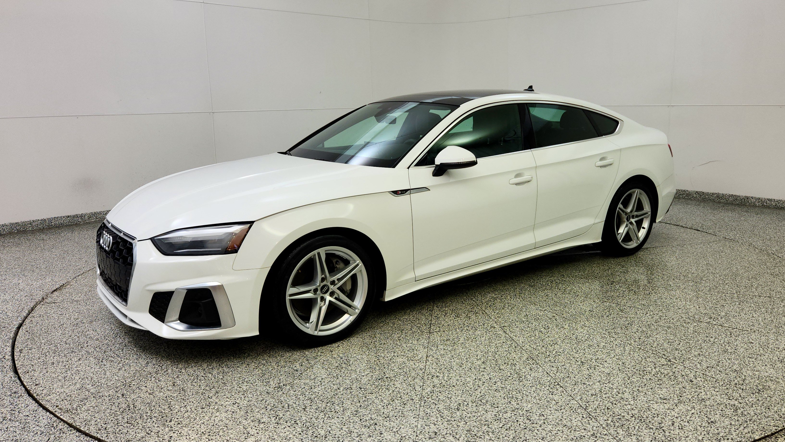 Used 2022 Audi A5 2.0T Premium w/ Convenience Package AWD/4WD image 3