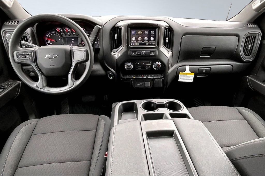 New 2026 Chevrolet Silverado 1500 Custom Trail Boss w/ Turbomax Blackout Package image 5