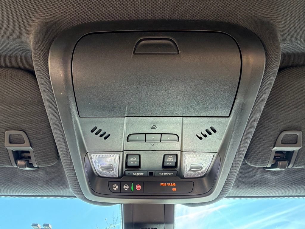 Used 2019 Chevrolet Equinox Premier AWD/4WD image 32