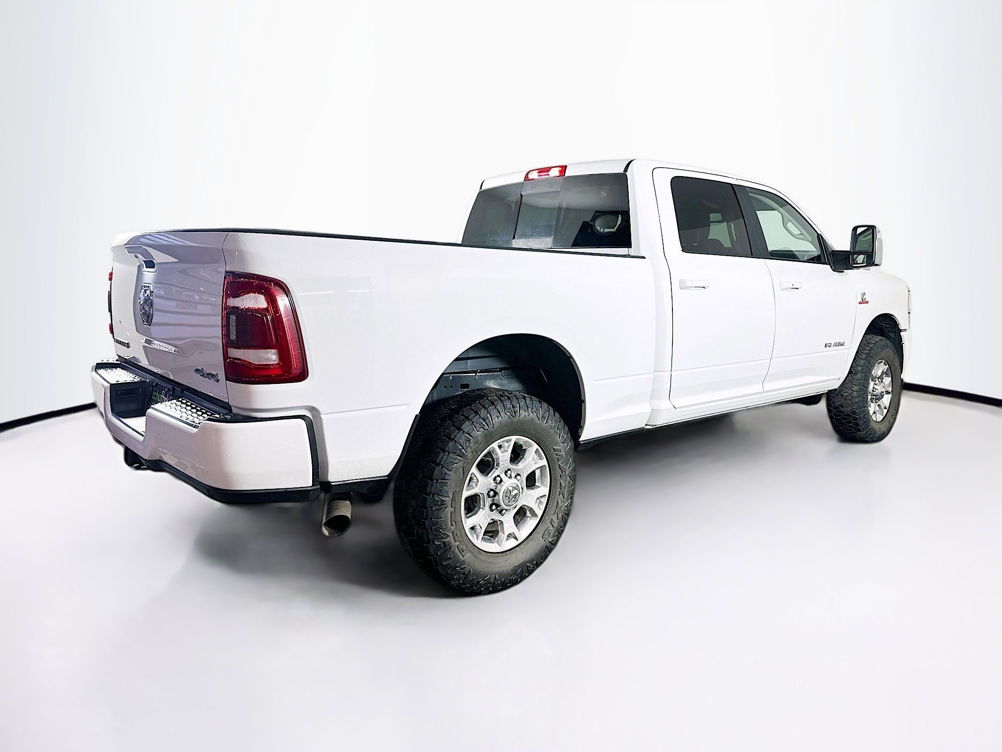 Used 2024 RAM 2500 Laramie image 9