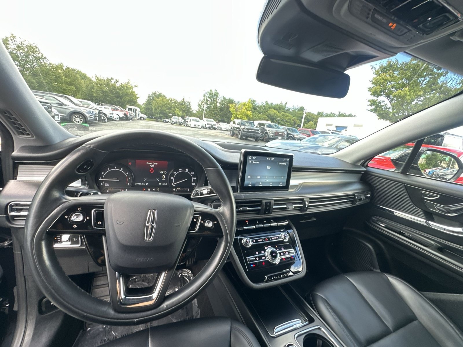 Used 2021 Lincoln Corsair AWD image 31