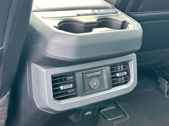 Used 2025 Ford F350 Lariat w/ Lariat Ultimate Package image 19