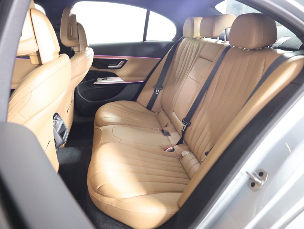 Certified 2026 Mercedes-Benz E 350 4MATIC Sedan image 31