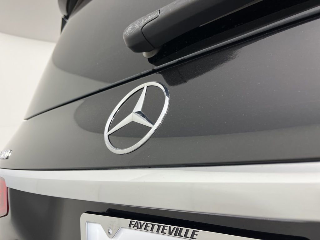 Used 2022 Mercedes-Benz GLS 450 4MATIC image 15