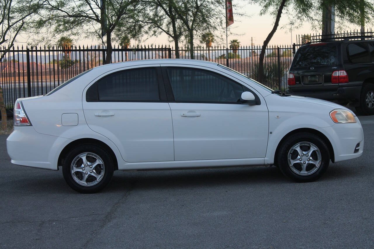 Used 2007 Chevrolet Aveo LS FWD image 9
