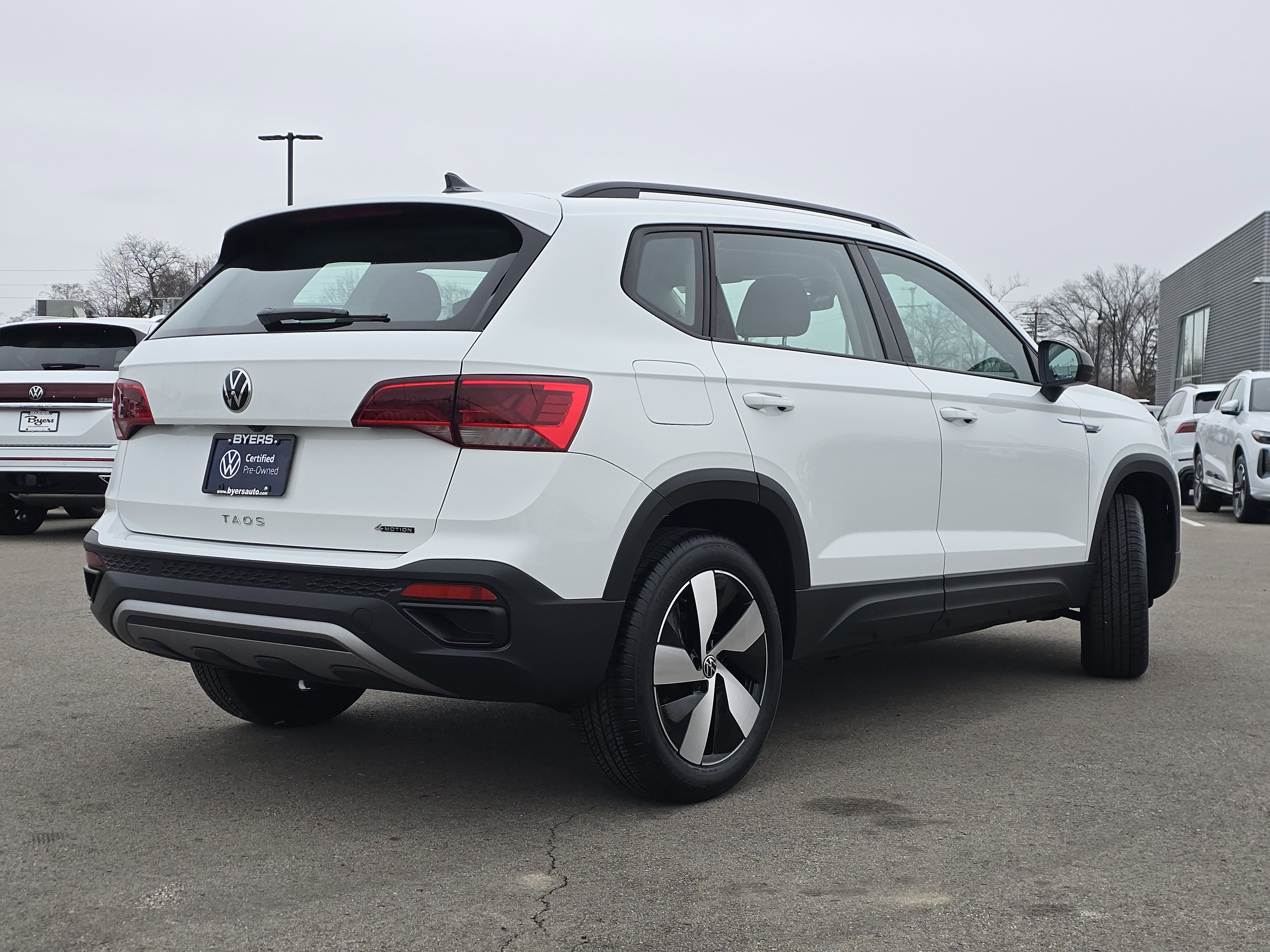 Certified 2024 Volkswagen Taos S image 7