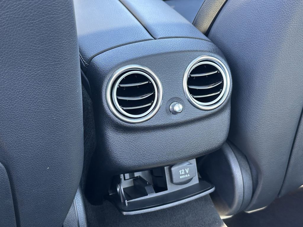 Used 2017 Mercedes-Benz E 300 image 26
