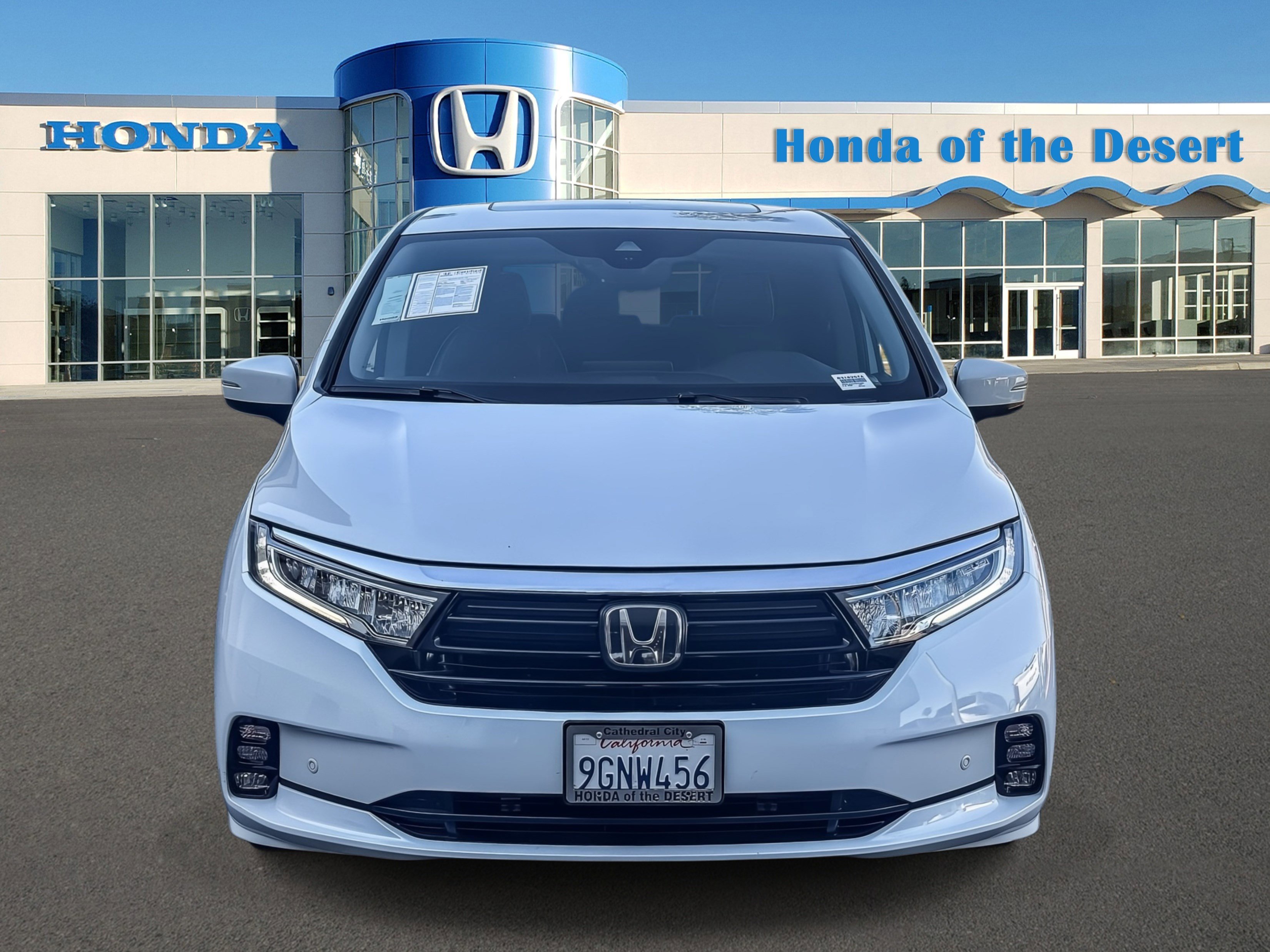 Certified 2023 Honda Odyssey Elite image 2