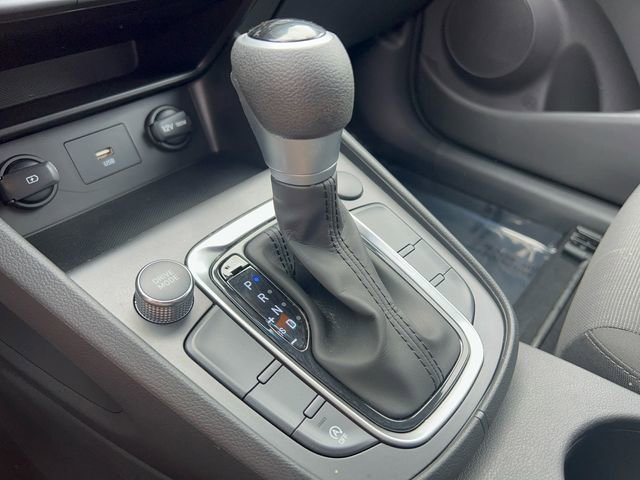 Used 2023 Hyundai Kona SEL image 21