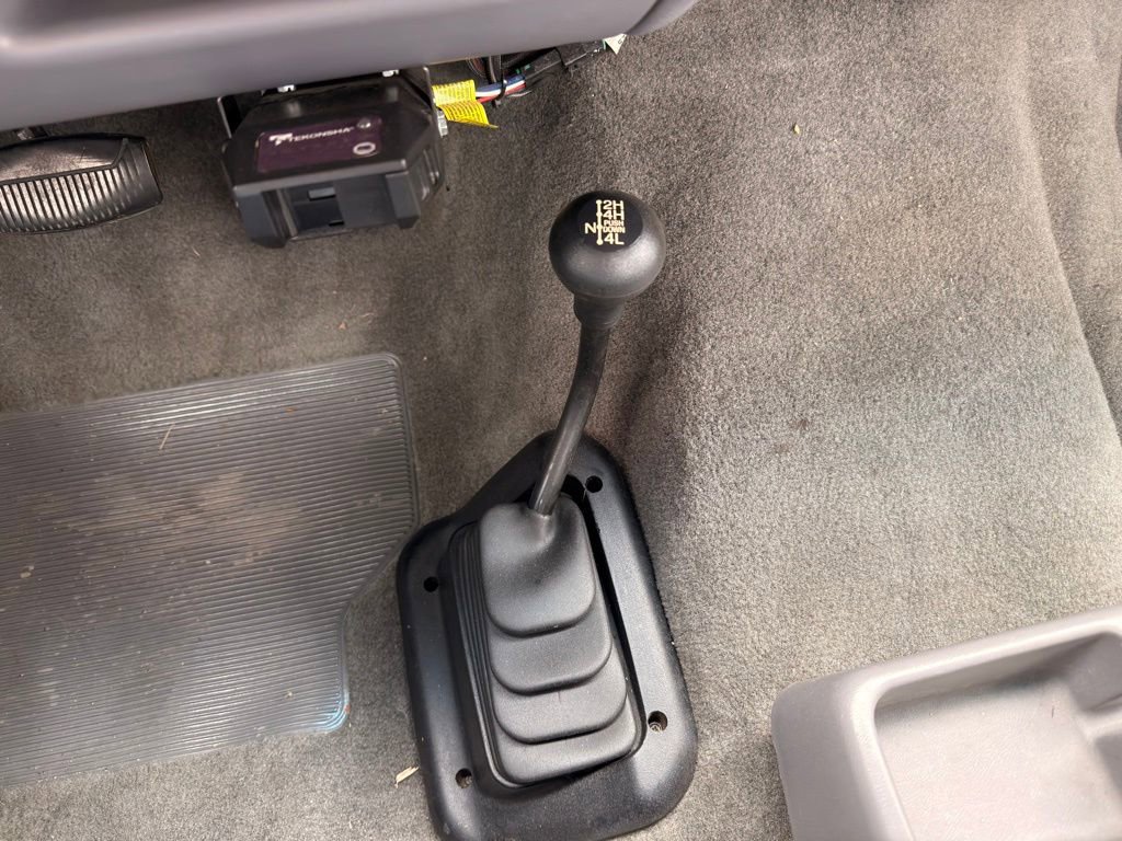 Used 1994 Ford F250 XL image 28