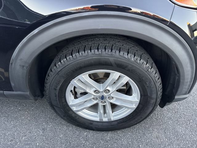 Used 2020 Ford Explorer XLT image 10