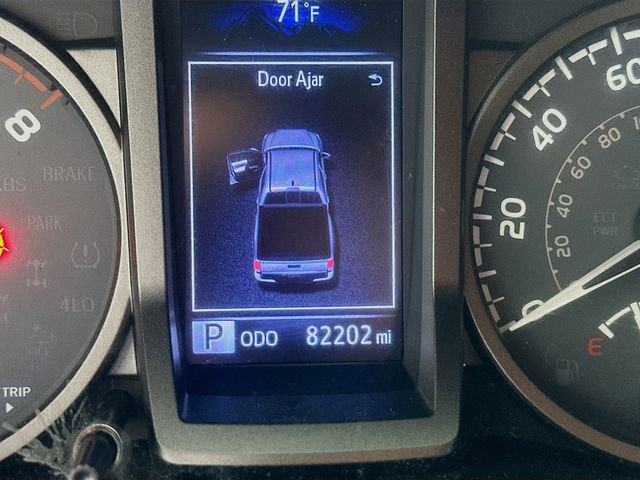 Used 2019 Toyota Tacoma TRD Sport image 9