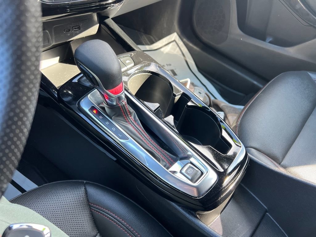 Used 2024 Chevrolet Trax RS w/ Driver Confidence Package image 19