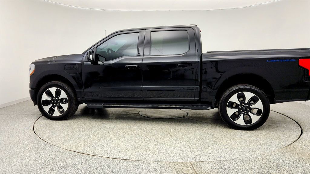 Used 2023 Ford F150 Lightning Platinum image 8