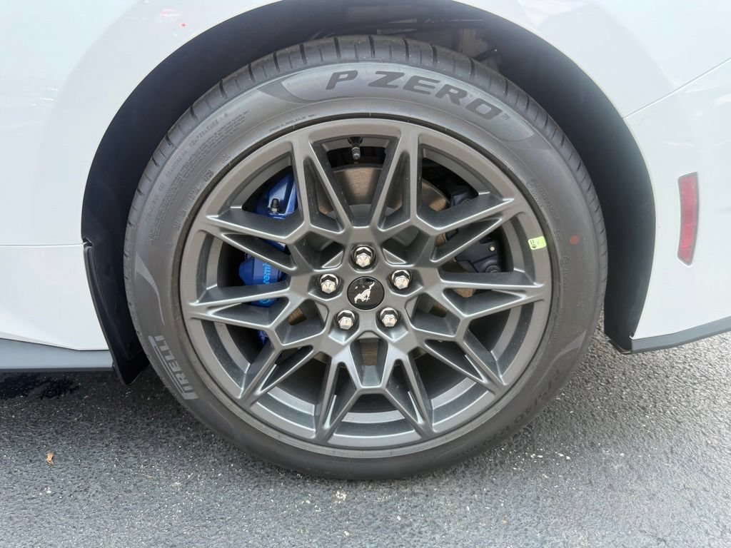 New 2026 Ford Mustang GT Premium w/ GT Performance Package RWD image 31