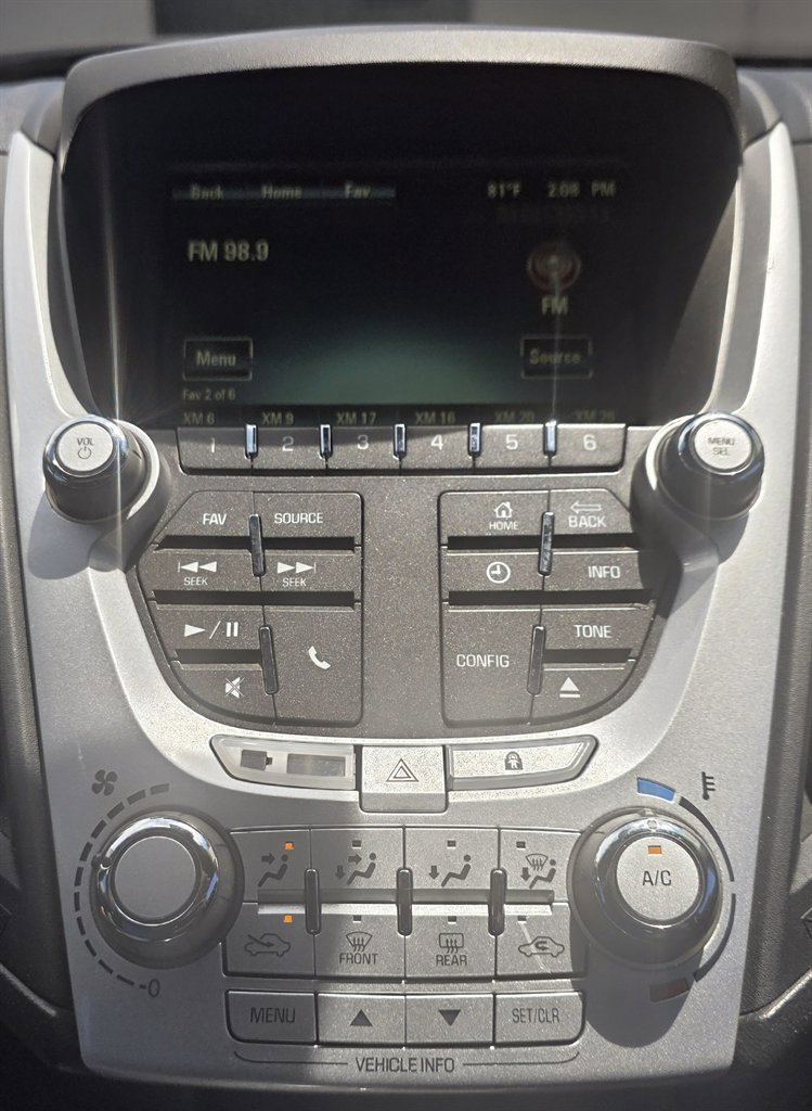 Used 2014 Chevrolet Equinox LT w/ Driver Convenience Package FWD image 23