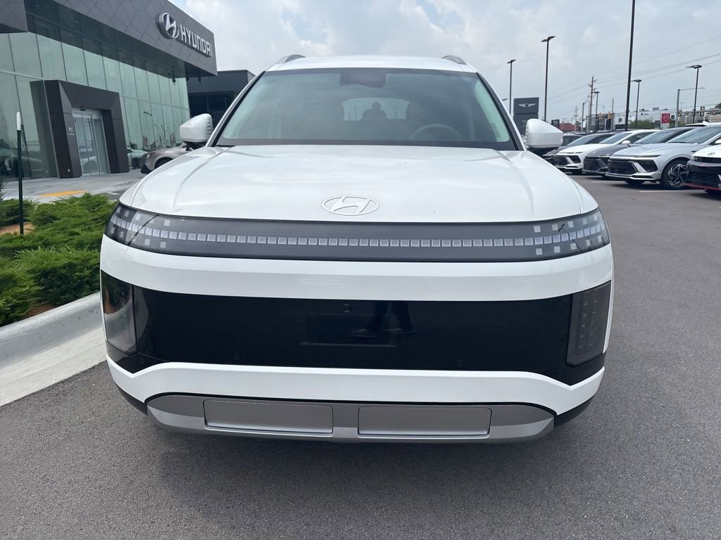 New 2026 Hyundai Ioniq 9 SEL image 2