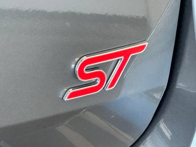 Used 2025 Ford Explorer ST AWD/4WD image 31