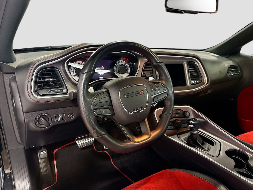Used 2022 Dodge Challenger R/T Scat Pack RWD image 9
