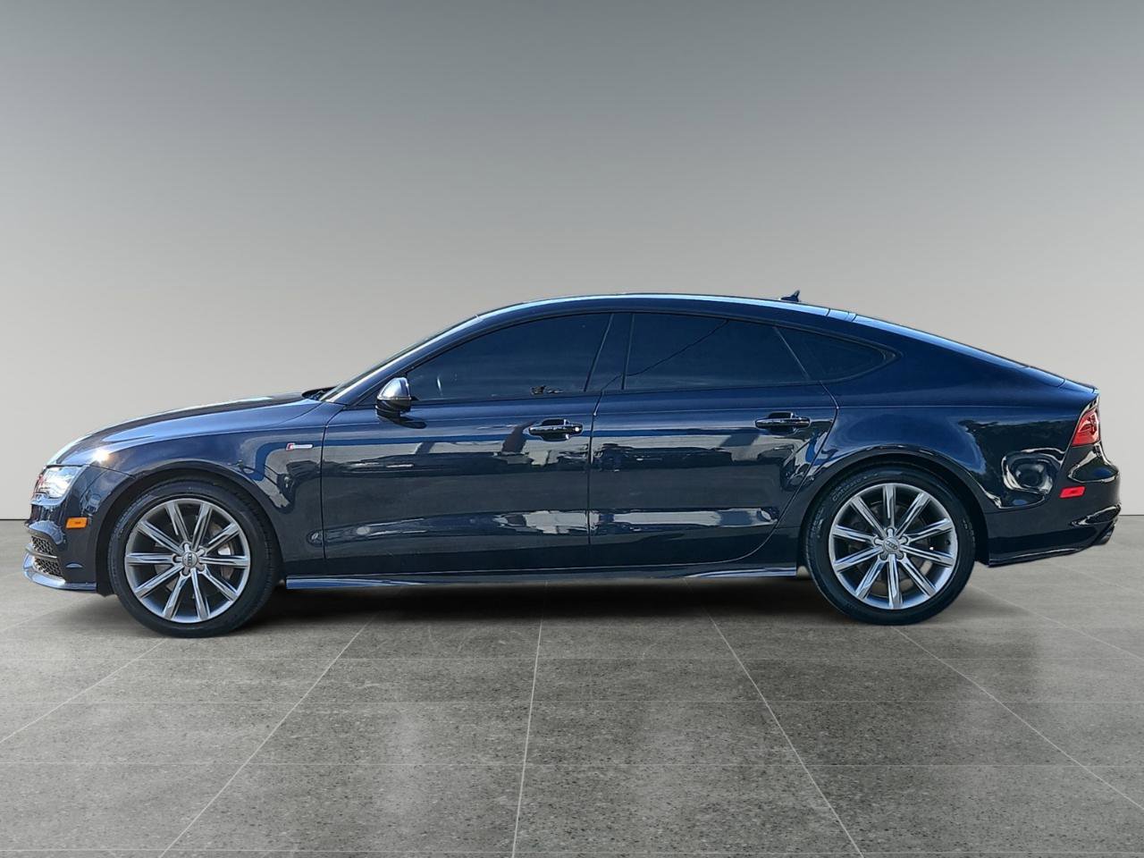 Used 2013 Audi A7 3.0T Prestige w/ Prestige Pkg image 4