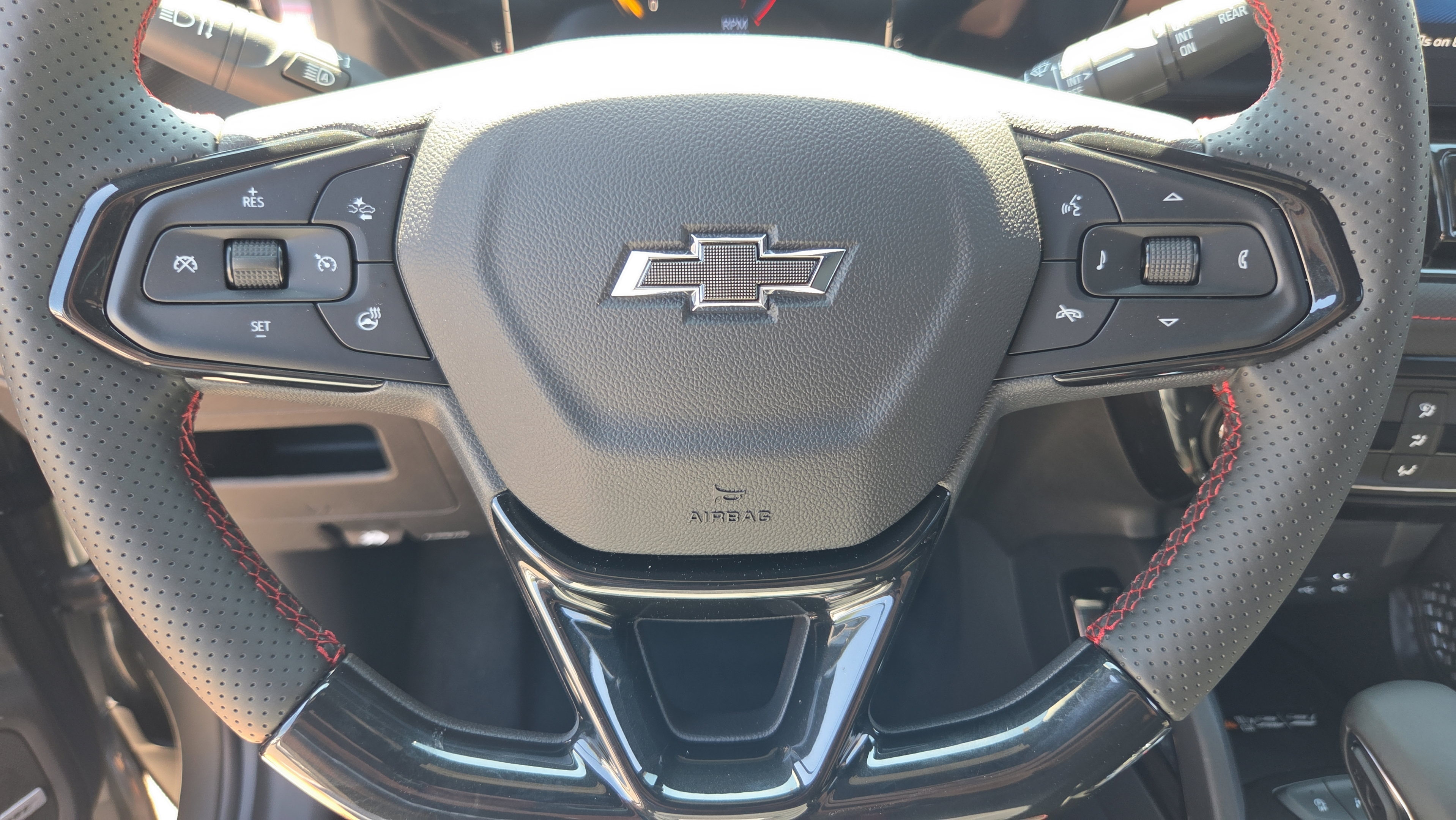 New 2026 Chevrolet TrailBlazer RS w/ Convenience Package FWD image 16