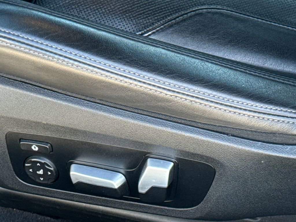 Used 2021 BMW M4 Coupe w/ Executive Package image 24