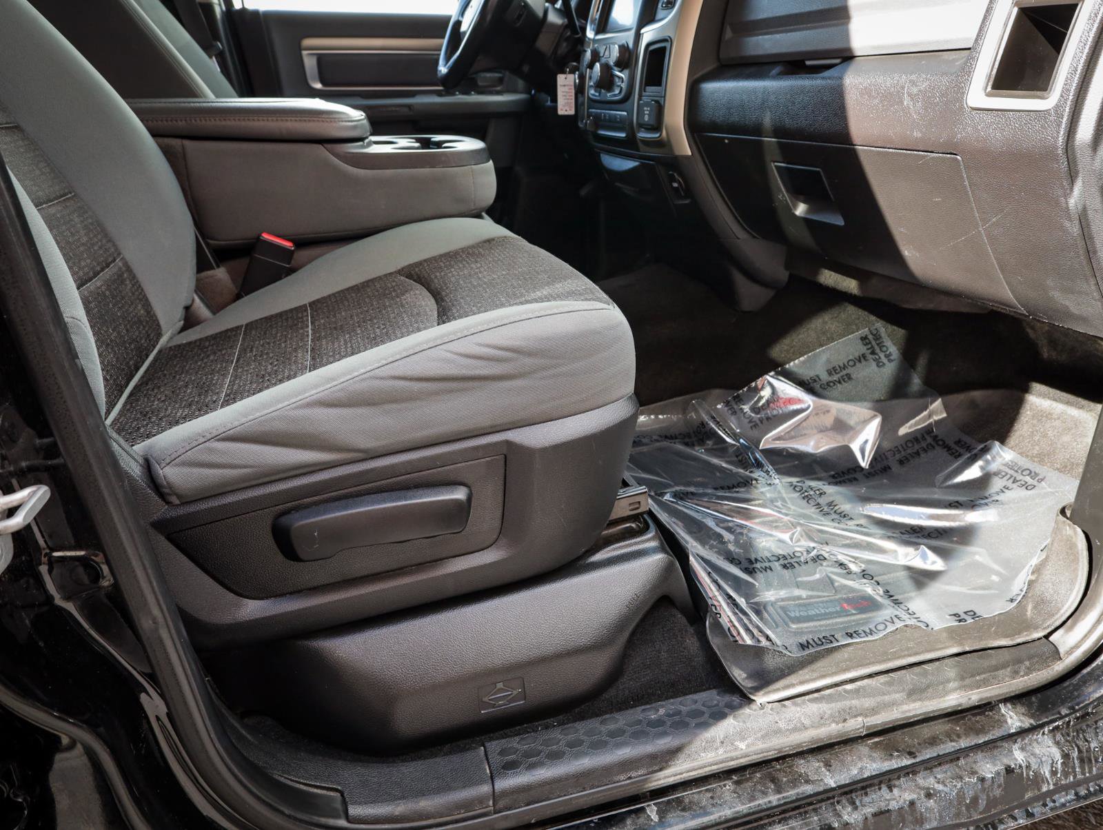 Used 2014 RAM 2500 Big Horn image 22