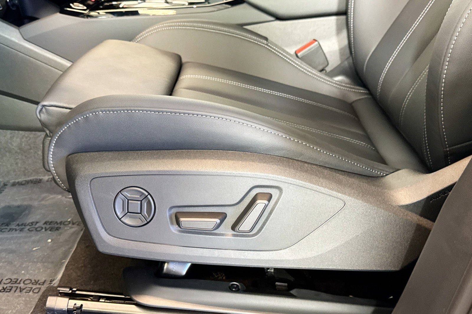 New 2027 Audi Q6 e-tron Premium Plus image 18