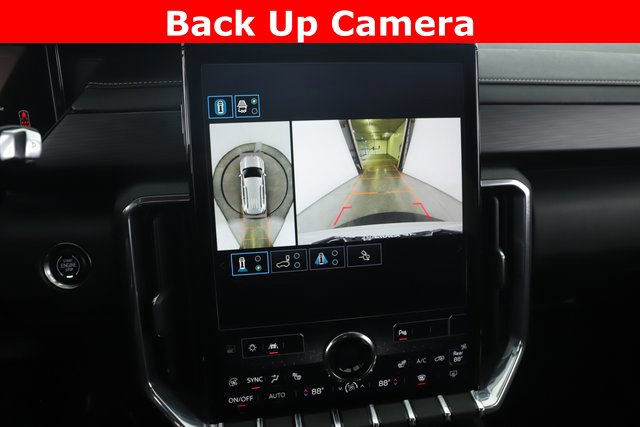 Used 2025 GMC Acadia Elevation image 24