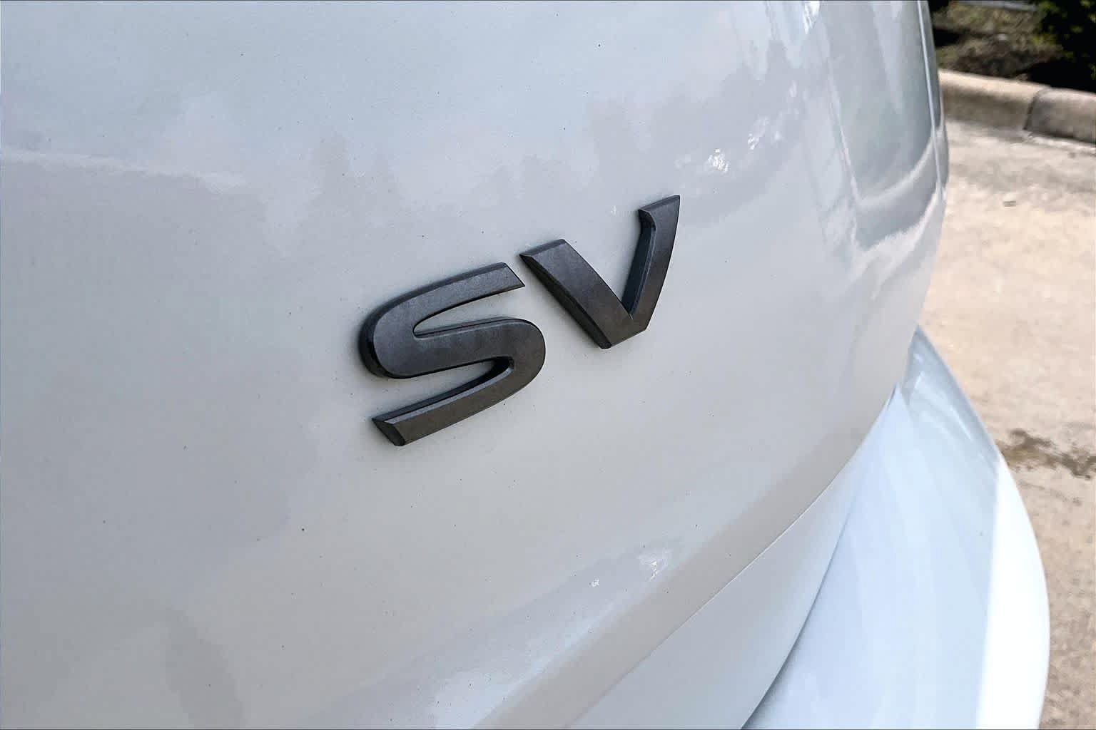 Certified 2024 Nissan Rogue SV FWD image 10