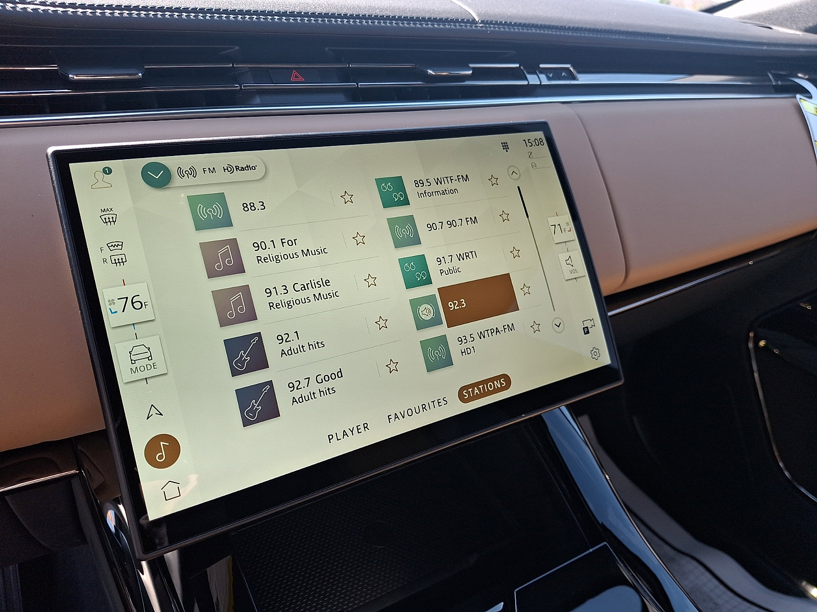 New 2026 Land Rover Range Rover Sport SE image 15