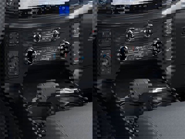 New 2025 Ford F150 Lariat w/ Equipment Group 502A High image 15