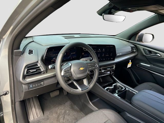New 2026 Chevrolet Traverse LT w/ Driver Confidence Package AWD/4WD image 10