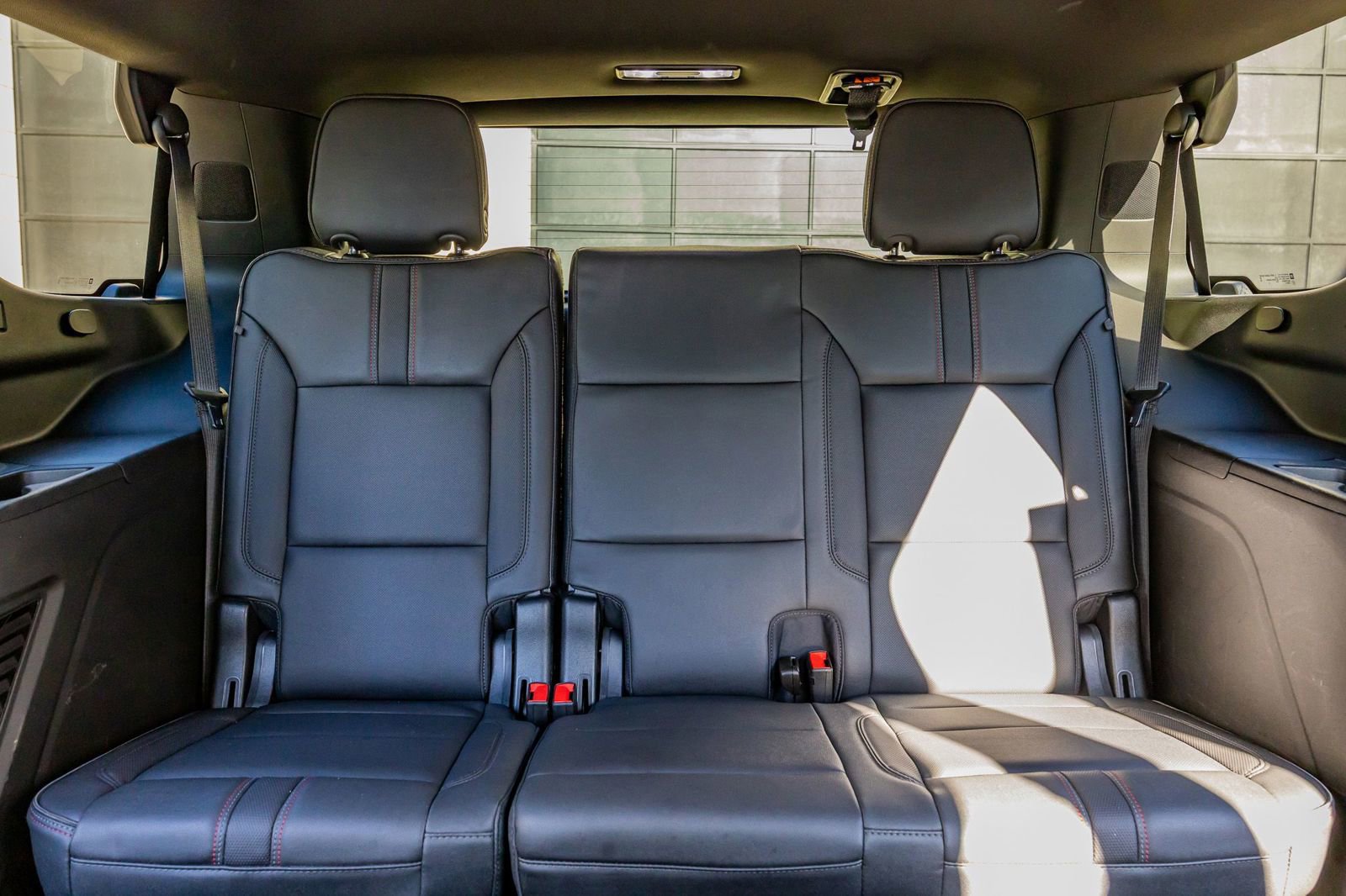 Used 2023 Chevrolet Tahoe RST AWD/4WD image 35