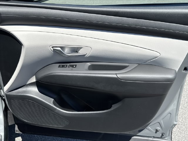 New 2026 Hyundai Tucson SE FWD image 16