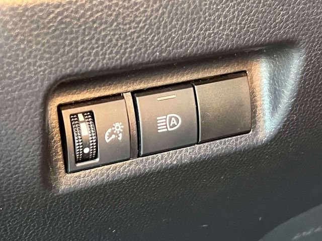 Certified 2022 Toyota RAV4 LE w/ Carpet Mat Package (TMS) image 20