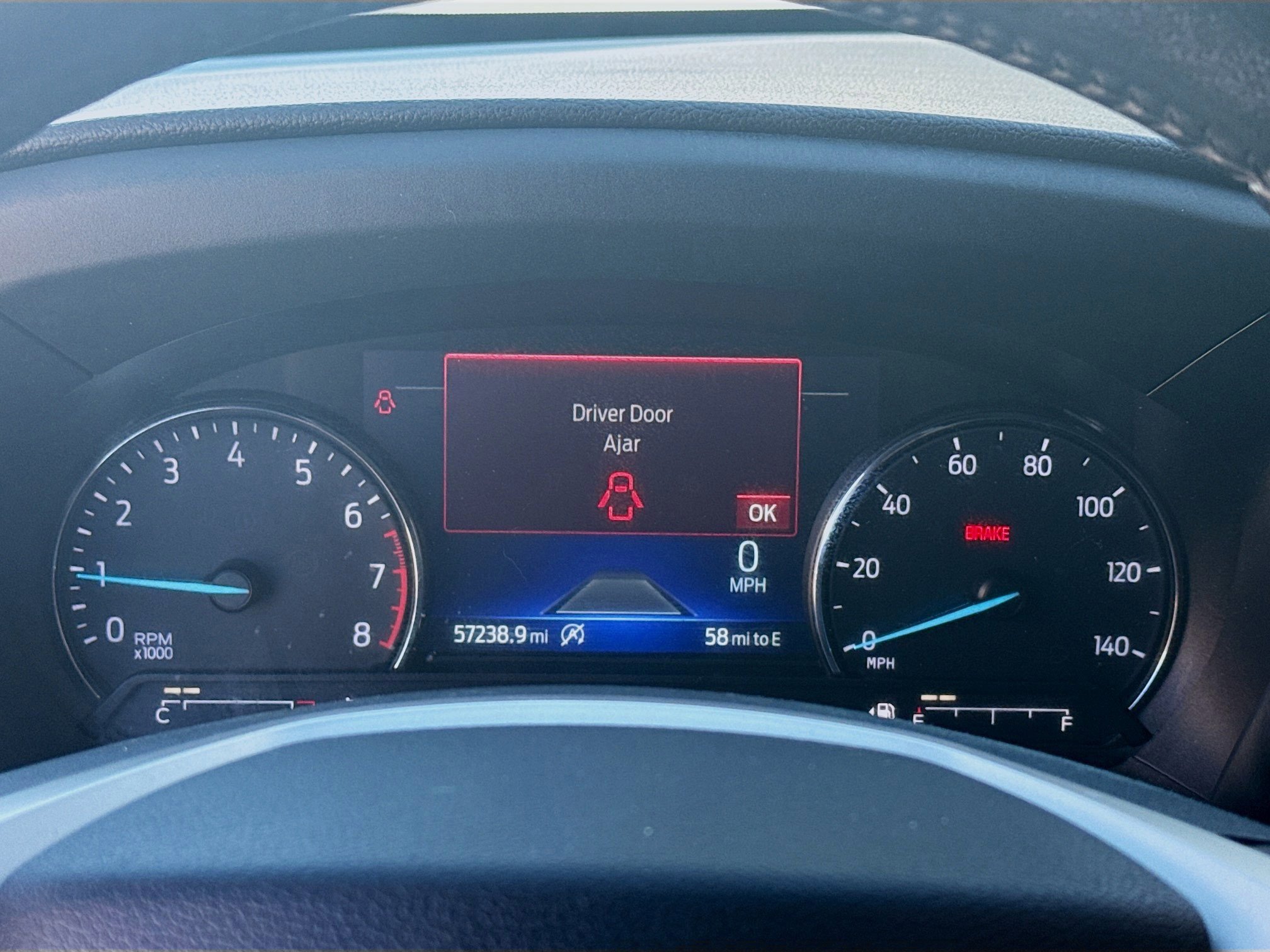 Used 2021 Ford Explorer XLT w/ Equipment Group 202A image 11