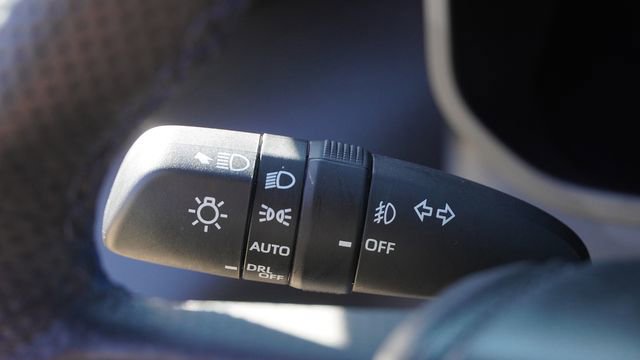 Used 2025 Toyota Tundra Platinum image 32