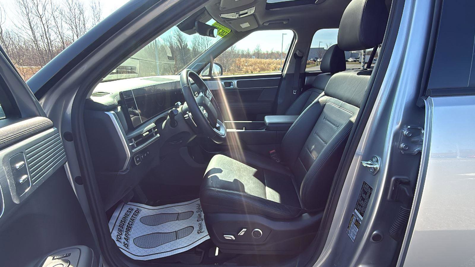 Used 2024 Hyundai Santa Fe Limited FWD image 25