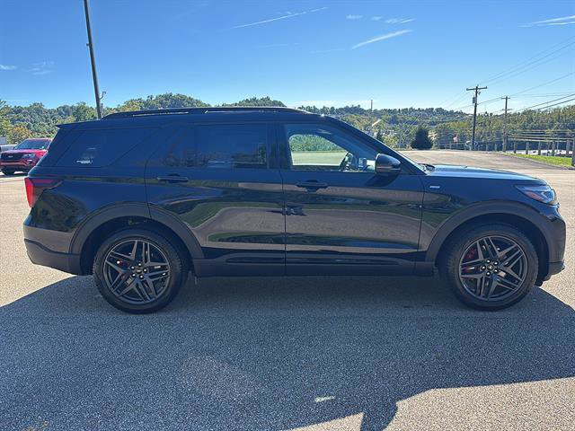 New 2027 Ford Explorer ST-Line w/ Premium Package AWD/4WD image 5