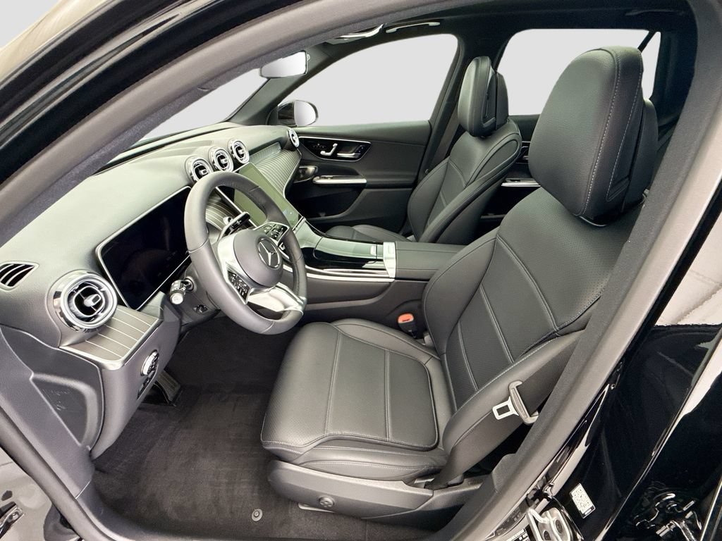 Certified 2026 Mercedes-Benz GLC 300 4MATIC image 18